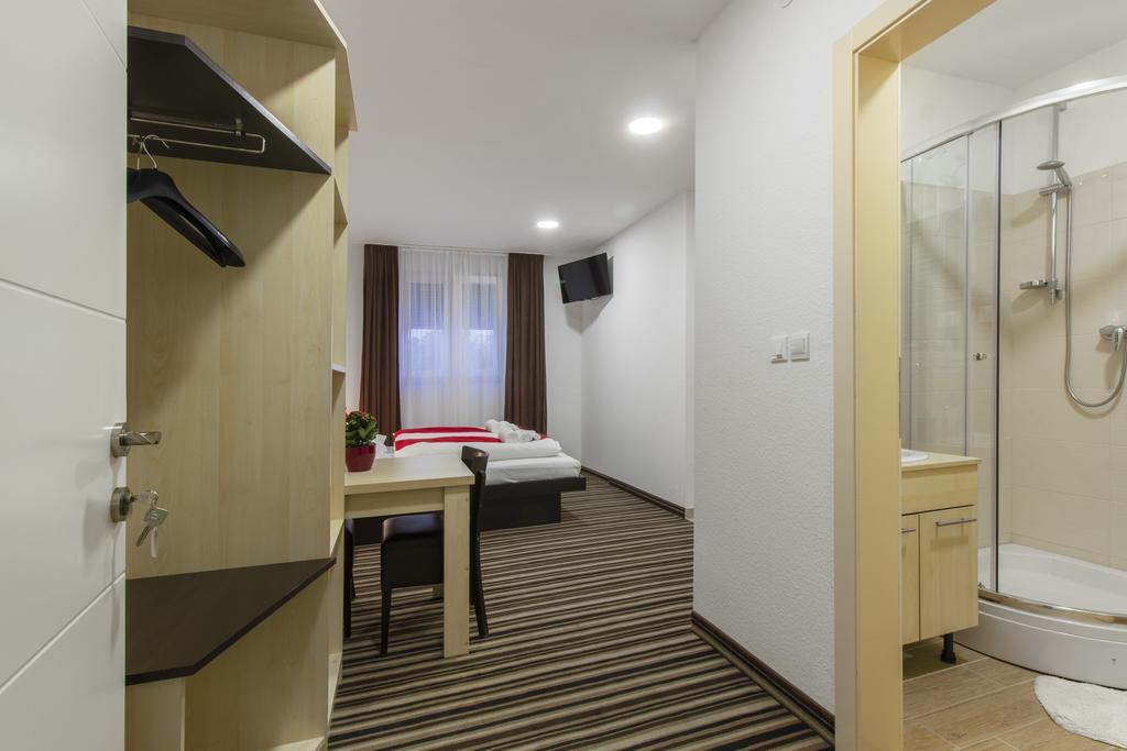 شيبينيك Parkcity Rooms المظهر الخارجي الصورة